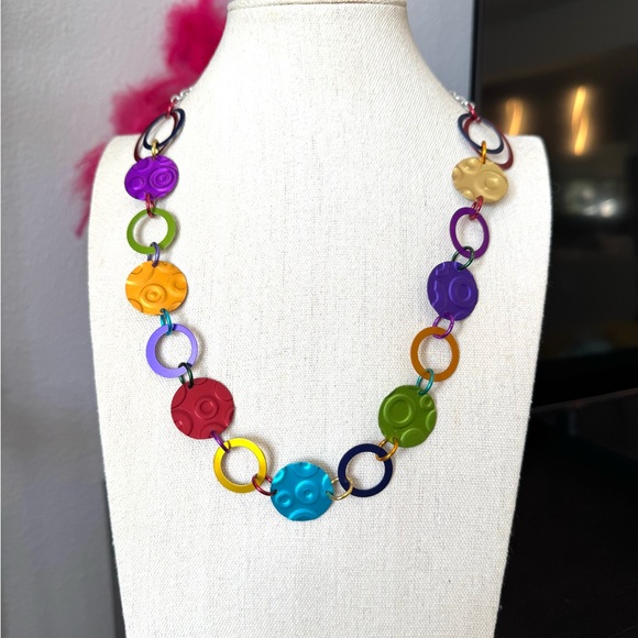 Colorful Circle Metal Link Necklace - Picture 3 of 7